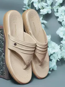 Hush Puppies Textured Leather Open Toe Flats