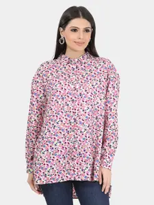 VASTRADO Classic Oversized Geometric Printed Spread Collar Casual Shirt