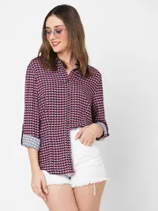 VASTRADO Classic Geometric Printed Roll-Up Sleeves Casual Shirt