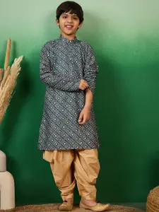 Sangria Boys Bandhani Printed Sequined Band Collar Kurta
