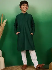 Sangria Boys Embroidered Cotton Mandarin Collar Chikankari Kurta