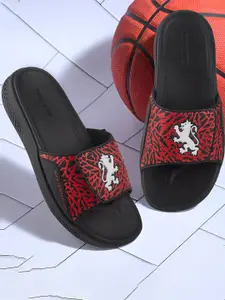 Red Tape Men Printed Sliders