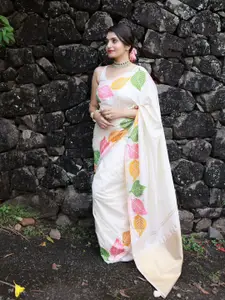 AVANSHEE Floral Woven Design Silk Cotton Banarasi Saree