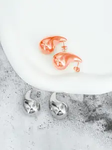 VAGHBHATT Set Of 2 Teardrop Shaped Studs Earrings