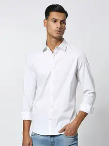 Being Human Slim Fit Spread Collar Casual Shirt