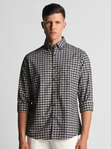 Louis Philippe Sport Tartan Checked Slim Fit Cotton Opaque Casual Shirt