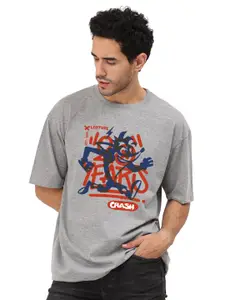 Leotude Typography Printed Drop-Shoulder Sleeves Oversized Cotton T-shirt