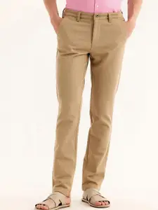 Red Flame Men Mid-Rise Cotton Slim Fit Trousers