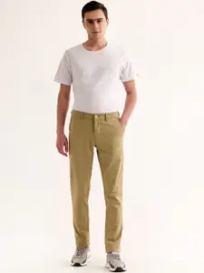 Red Flame Men Mid-Rise Cotton Slim Fit Chinos Trousers