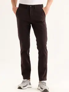 Red Flame Men Mid-Rise Cotton Slim Fit Trousers