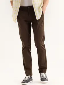 Red Flame Men Mid-Rise Cotton Slim Fit Trousers