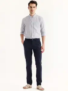 Red Flame Men Mid-Rise Cotton Slim Fit Trousers