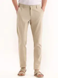 Red Flame Men Mid-Rise Cotton Slim Fit Trousers