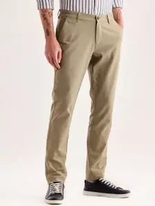 Red Flame Men Mid-Rise Cotton Slim Fit Trousers