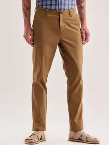 Red Flame Men Mid-Rise Cotton Slim Fit Chinos Trousers