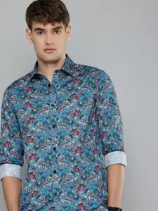 Flying Machine Men Slim Fit Floral Printed Pure Cotton Casual Shirt