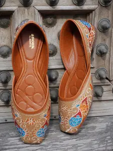 Anouk Embellished Mojaris