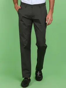 V-Mart Men Slim Fit Mid-Rise Twill Weave Cotton Chinos Trousers