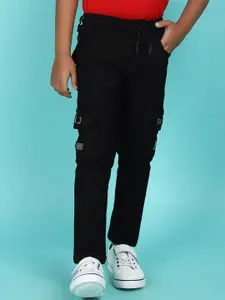 V-Mart Boys Regular Fit Mid-Rise Cotton Cargos Trousers