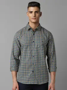 Louis Philippe Sport Spread Collar Long Sleeves Slim Fit Cotton Checked Casual Shirt