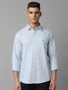 Louis Philippe Sport Spread Collar Long Sleeves Slim Fit Checked Cotton Casual Shirt