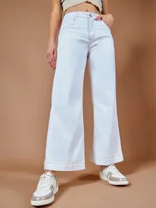 DOLCE CRUDO Women Blue Flared Heavy Fade Clean Look Stretchable Jeans