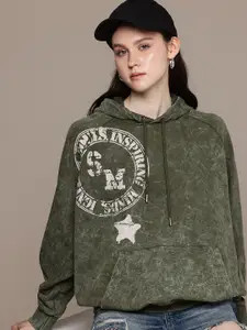 The Roadster Life Co. Pure Cotton Typography Printed Washed Hooded Sweatshirt