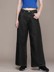 The Roadster Life Co. Women Baggy Fit Low-Rise Jeans