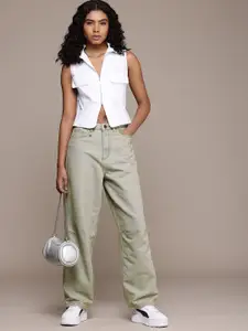 The Roadster Life Co. Women Skater Fit High-Rise Light Fade Jeans