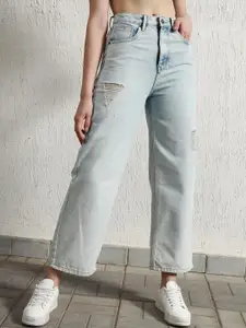 Hubberholme Women Relaxed Fit High-Rise Mildly Distressed Jeans