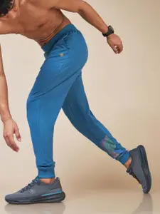 CULT Men Mid-Rise Regular Fit Sports Joggers