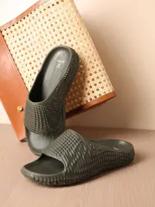 YOHO Men All-Terrain Slider