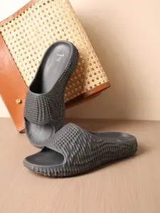 YOHO Men All-Terrain Slider