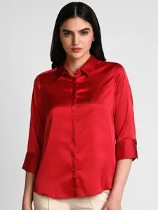 Allen Solly Woman Spread Collar Regular Fit Solid Casual Shirt