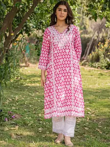 HOUSE OF KARI Floral Yoke Design Straight Kurta