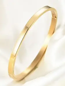 DressBerry Women Gold-Plated Bangle-Style Bracelet