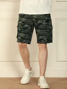 Dennis Lingo Men Camouflage Printed Relaxed Fit Cotton Cargo Shorts