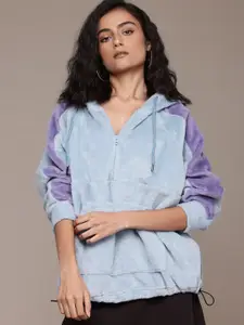 The Roadster Lifestyle Co. Faux Fur Trim Hooded Sweatshirt