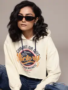 The Roadster Lifestyle Co. Printed Hooded Crop Sweatshirt