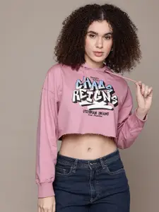 The Roadster Lifestyle Co. Hooded Printed Crop Sweatshirt