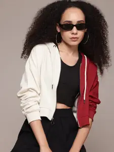 The Roadster Lifestyle Co. Colourblocked Hooded Cropped Sweatshirt