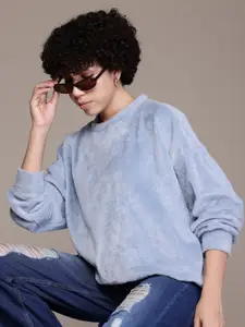 The Roadster Lifestyle Co. Fuzzy Relaxed Sweatshirt