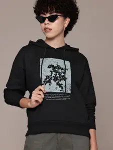 The Roadster Lifestyle Co. Women Printed Hooded Sweatshirt