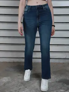 High Star Women Stove Pipe fit High-Rise Clean Look Light Fade Cotton Jeans