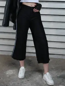 High Star Women High-Rise Clean Look Cotton Cropped Jeans