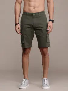 Roadster Men Solid Cargo Shorts