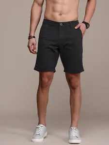 Roadster Men Solid Chino Shorts