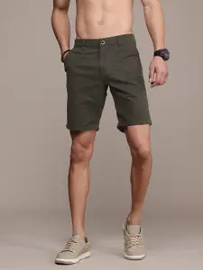 Roadster Men Solid Chino Shorts