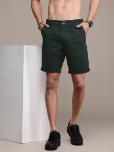 Roadster Men Solid Chino Shorts