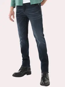 Beyoung Men Clean Look Mid Rise Light Fade Cotton Jeans